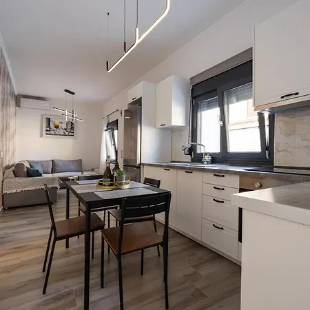 Montecasa * Эпаноми