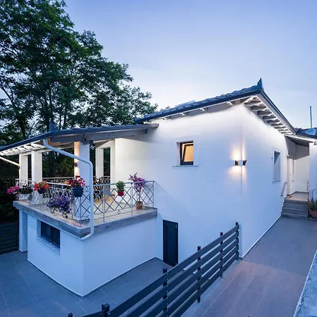 Апартаменты Montecasa *