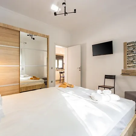 Montecasa Апартаменты Эпаноми