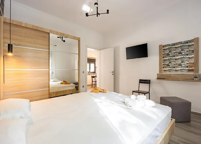 Montecasa Apartamento Epanomí